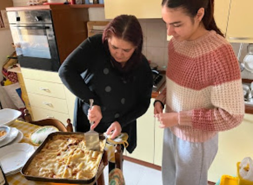 Meorina and Luanna in the kitchen