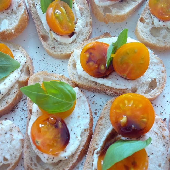 SUNGOLD RICOTTA CROSTINI
